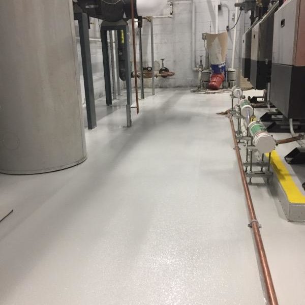 epoxy floor in a concrete gray color