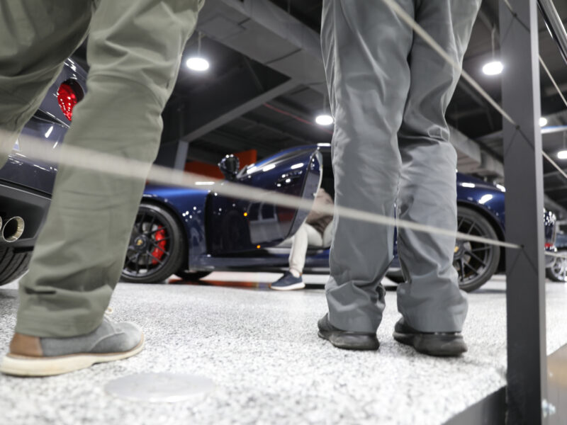 DANCER TreadWell Decorative Chip Floor